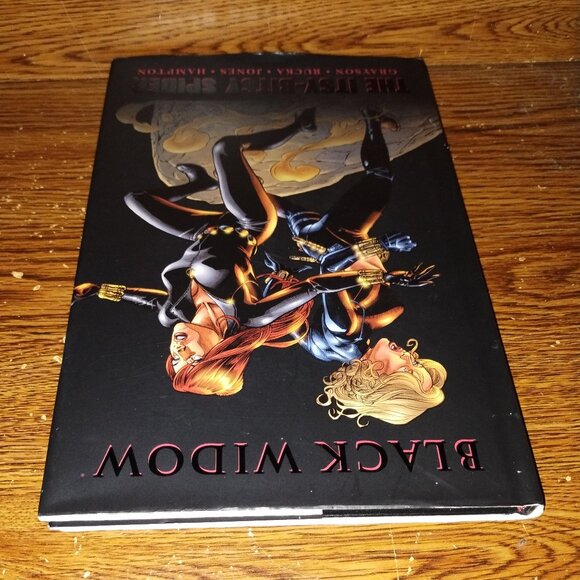 Black Widow: the Itsy-Bitsy Spider Hardcover Graphic Novel (Marvel Comics, 2011) - Picture 5 of 5